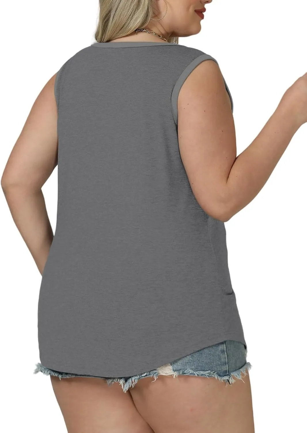 ROSRISS Plus Size Tank Tops for Women Summer Basic Crewneck Tees Soft Cozy Loose Fit Curved Hem Sleeveless Shirts